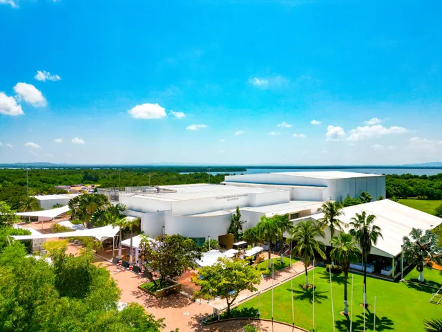 Las Américas Hotel Convention Center