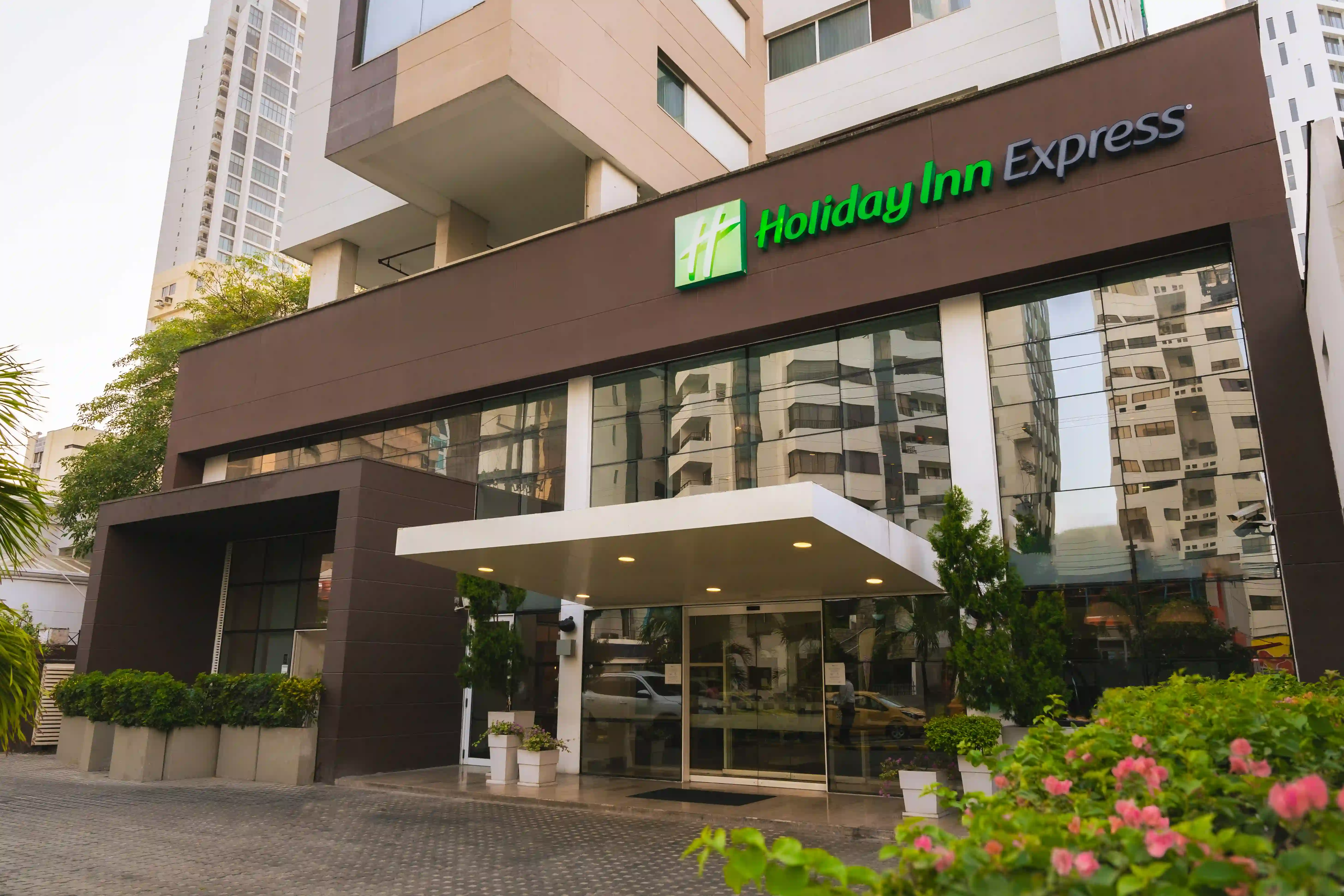 Holiday Inn Express Bocagrande